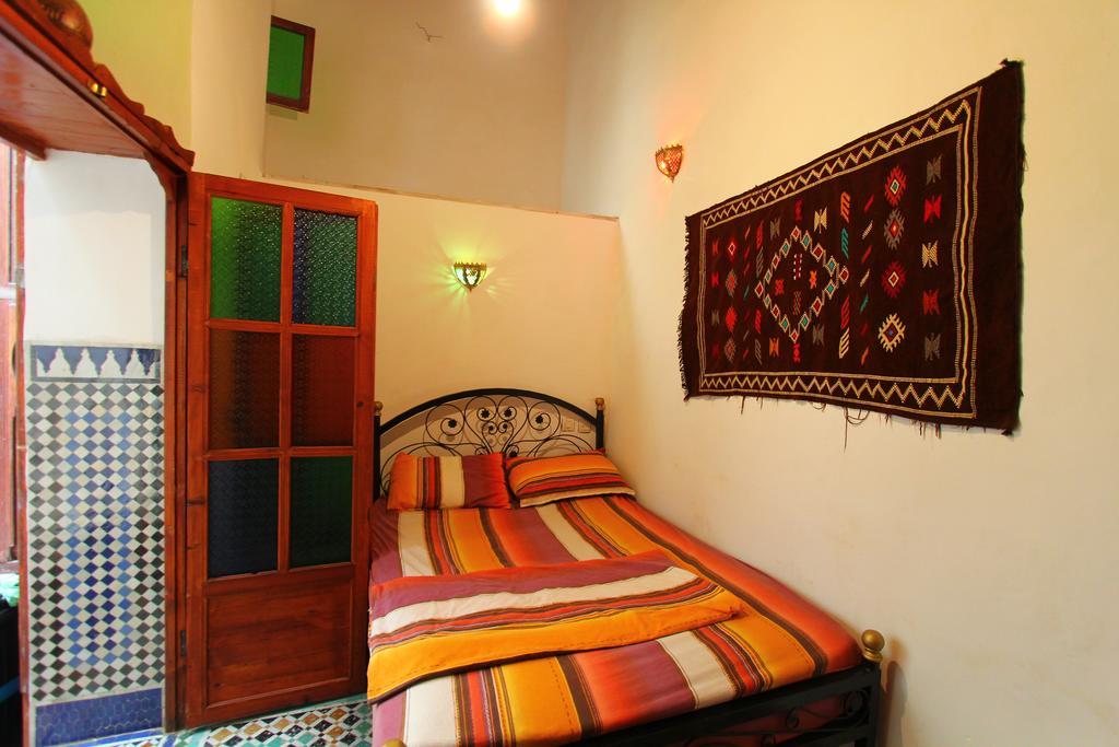 פס Riad Mikou חדר תמונה